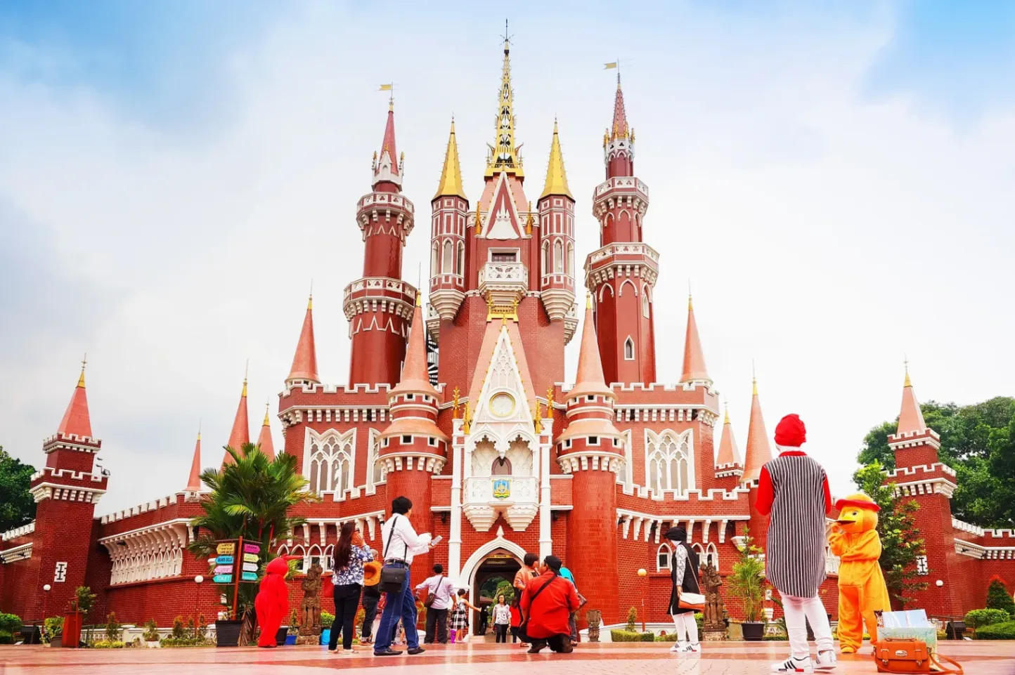 7 Wisata Edukasi Anak Terbaik yang Menyenangkan