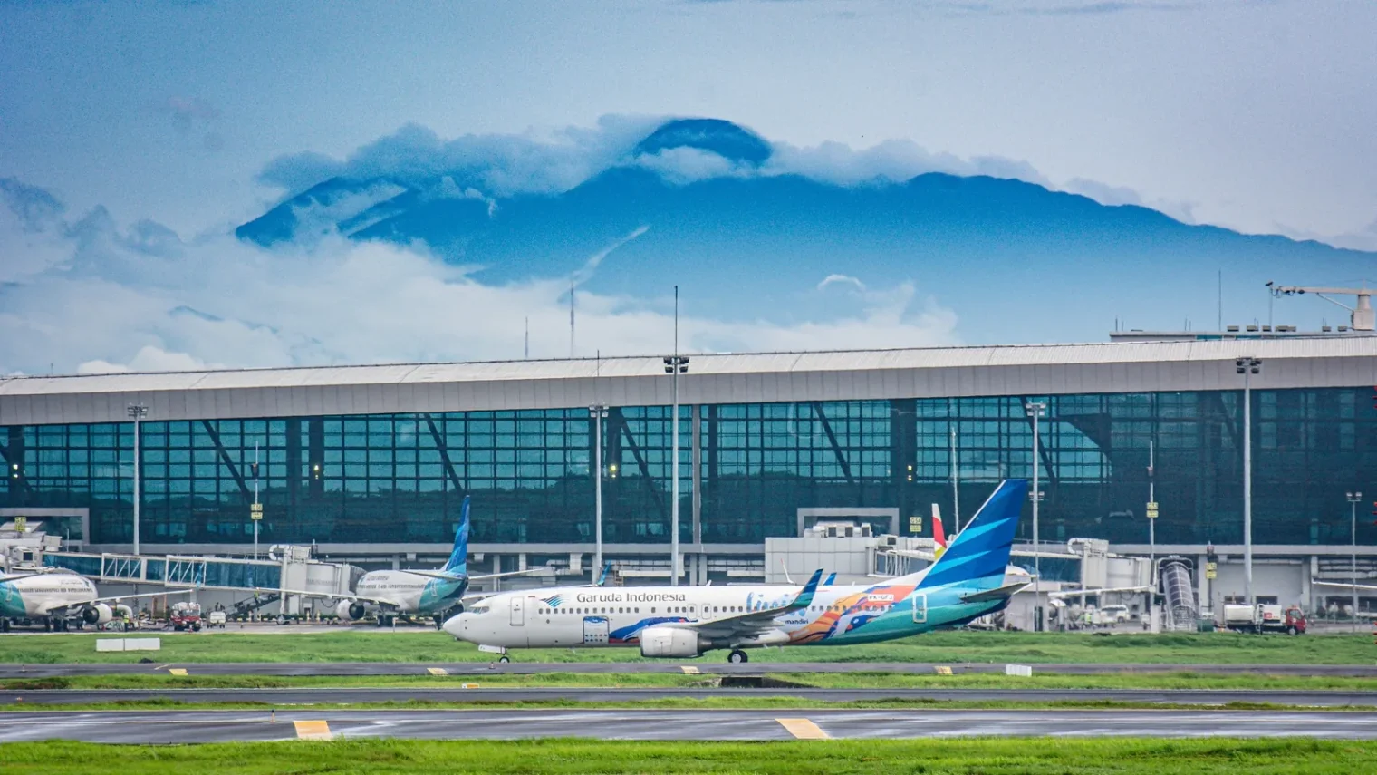 Rekomendasi Oleh-Oleh dan Suvenir di Bandara Soekarno-Hatta