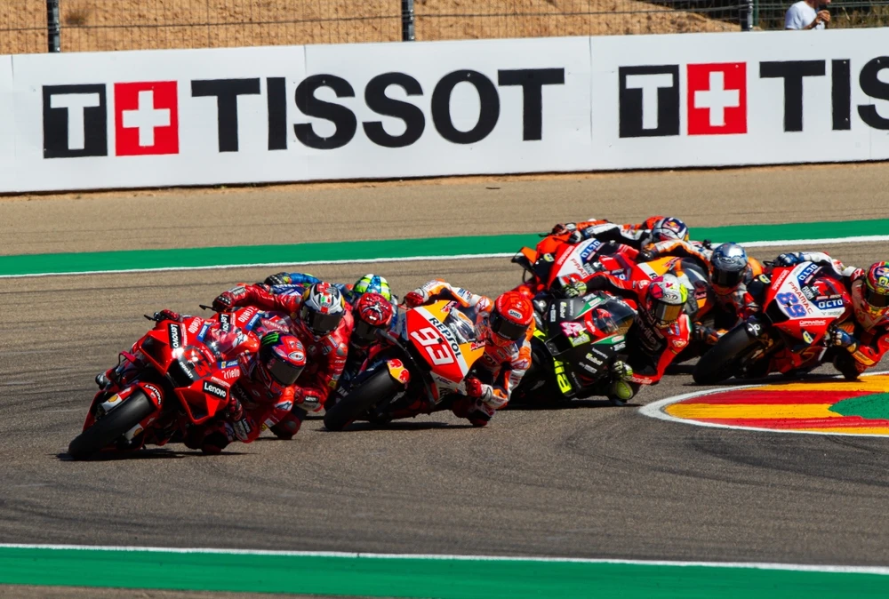 5 Legenda dan Pembalap Terkenal MotoGP dari Masa ke Masa