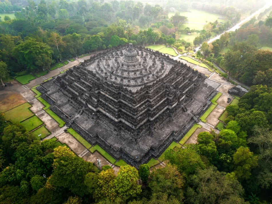 Rekomendasi Hotel Dekat Candi Borobudur untuk Berbagai Kebutuhan Wisatawan